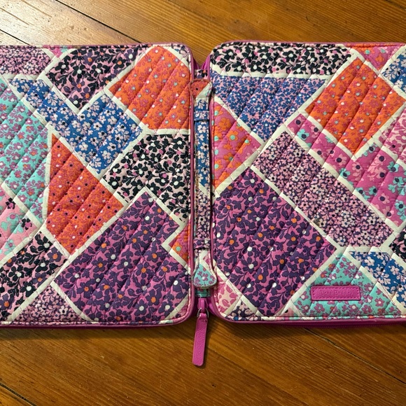 Vera Bradley Multicolor Patchwork Tablet Case - Picture 3 of 5